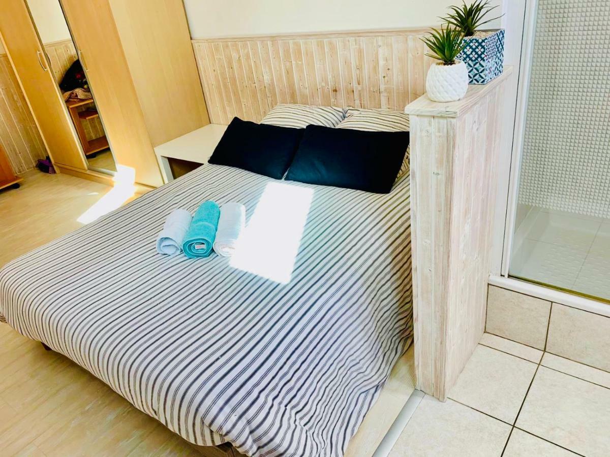 Appartement La Company Des Concierges : Le Galion à Caen Extérieur photo
